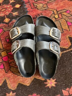 { Birkenstock } Arizona Big Buckle Sandals EU 37